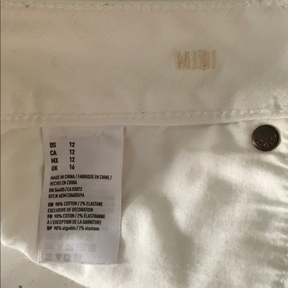 Jean shorts - Picture 4 of 4